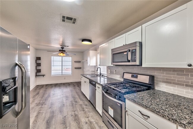 Building Photo - 7219 Nordic Lights Dr