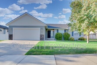 Building Photo - 2545 W Blueberry Cir