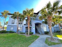Building Photo - 3700 Castle Pines Ln