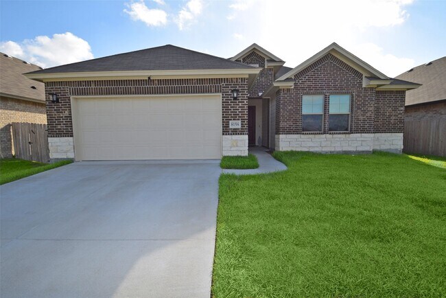 Building Photo - 8158 Luz de Luna St