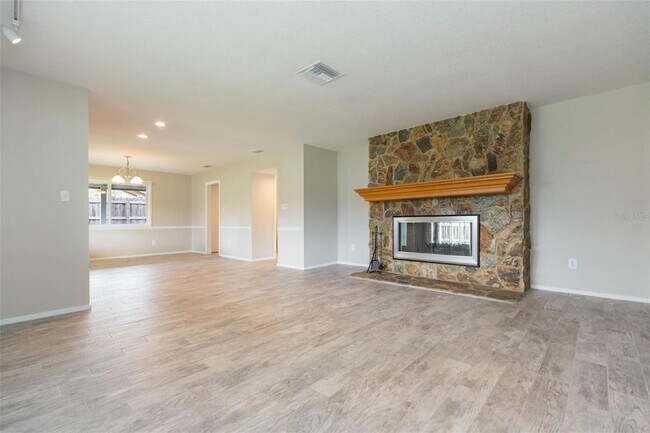 Building Photo - 4301 Saltwater Blvd