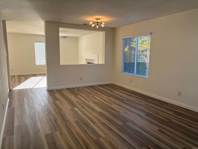 Building Photo - 367 Rimhurst Ct