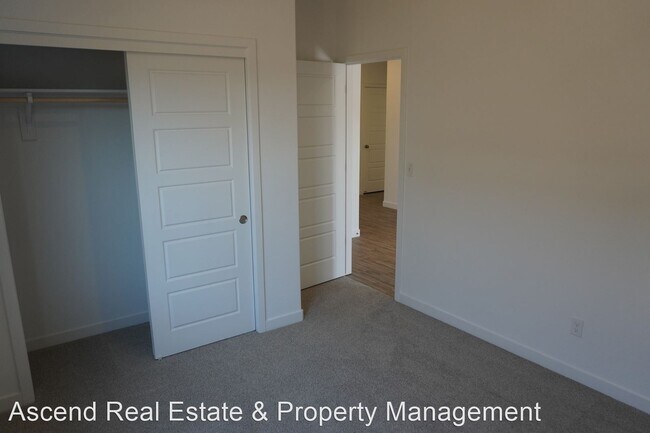 Building Photo - 4 br, 2 bath House - 9618 Greenwood Glen Ln