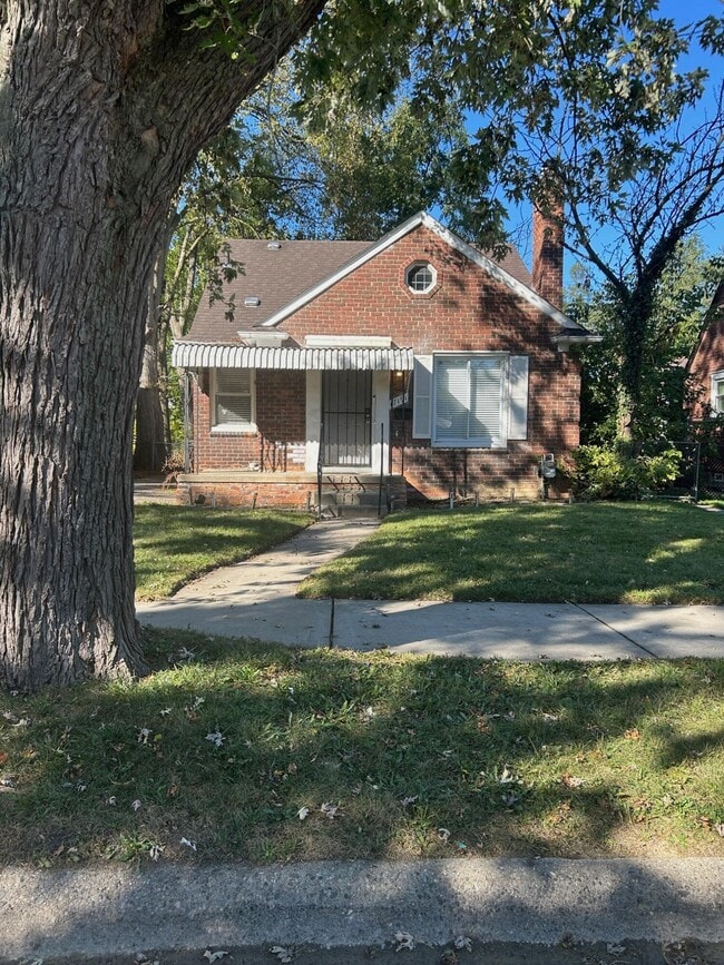 Building Photo - 17191 St Marys St