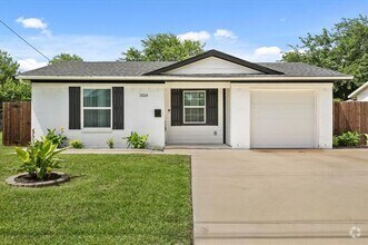Building Photo - 3519 Canada Dr