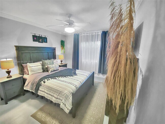 Building Photo - 2721 Ocean Club Blvd