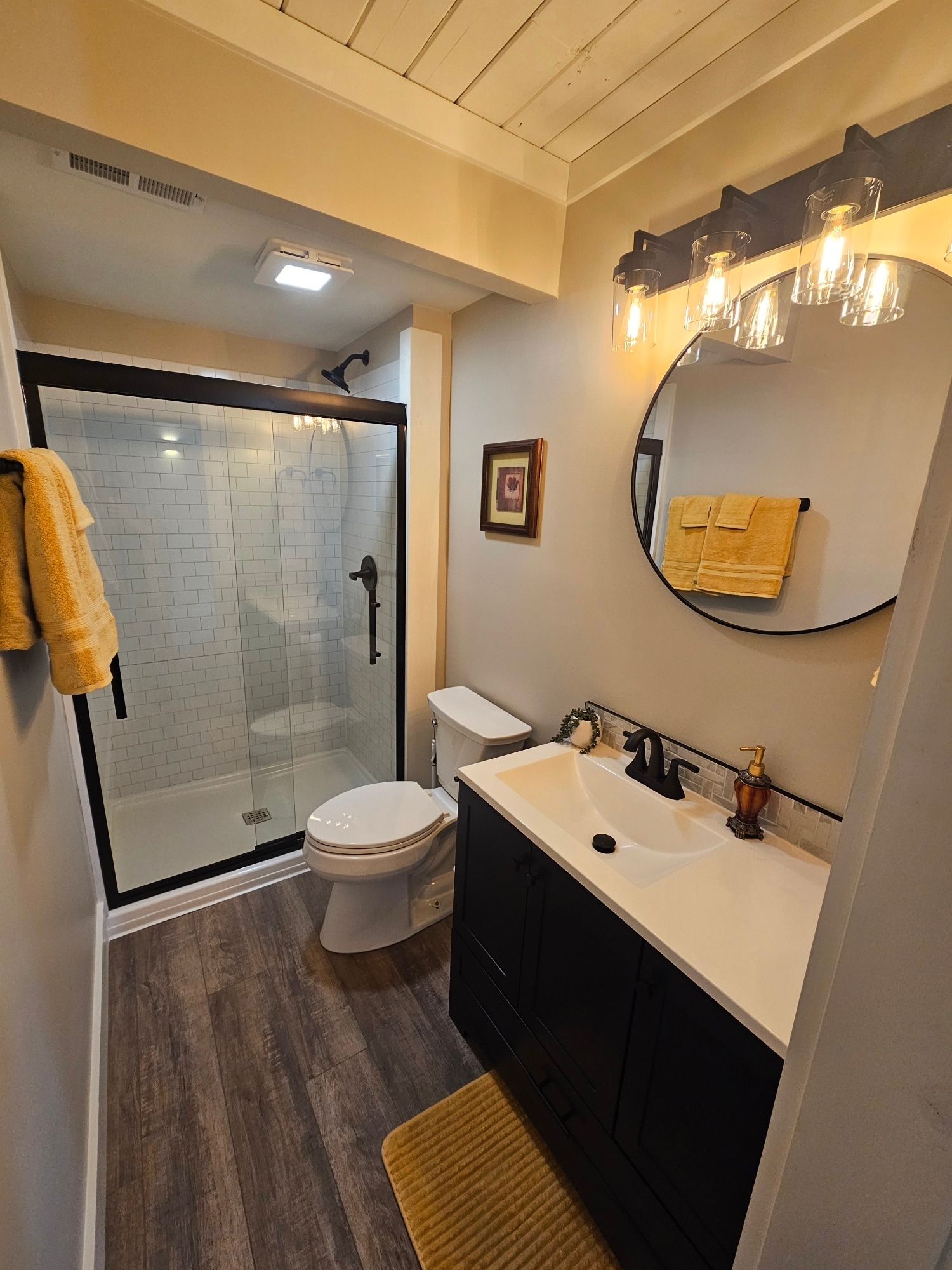 Building Photo - 2772 University Ave