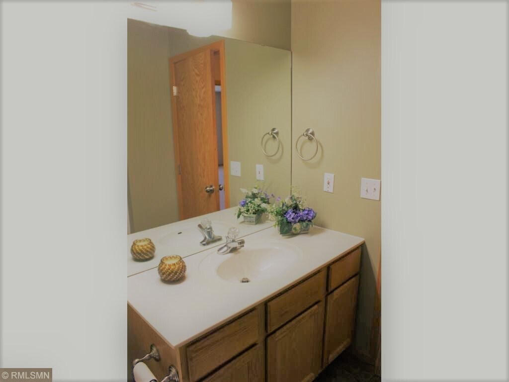 Building Photo - 4415 Naper Bay