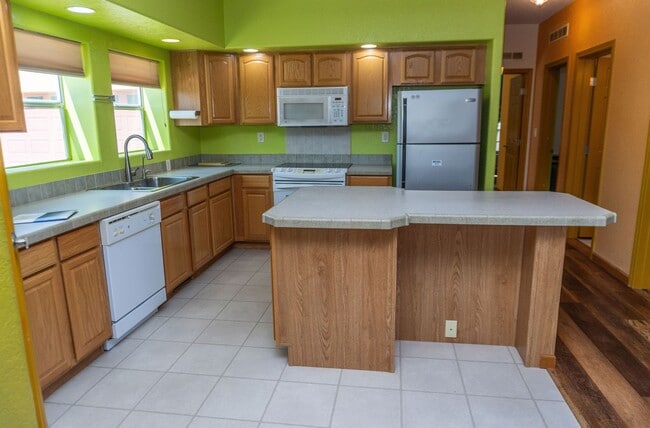 Building Photo - Move-In Ready | Fully Furnished | Serene Mountain Views