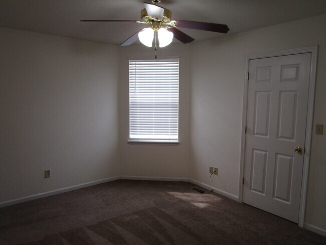 Building Photo - 4304 Cheryl Ct