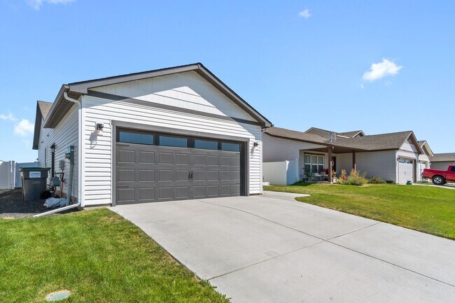 Building Photo - Beautiful Single Family Home In Cheney!!