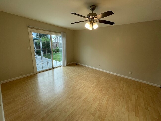 Building Photo - $3990 / GORGEOUS 4 BEDROOM SINGLE STORY HOME IN CABRILLO AREA OF NORTH FREMONT