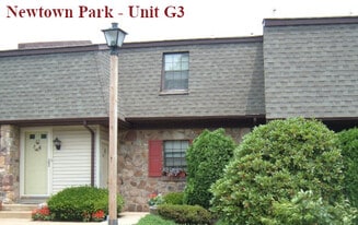 Building Photo - 440 S State St