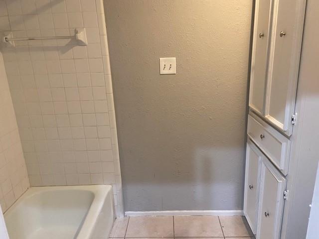 Building Photo - 742 Hummingbird Cir