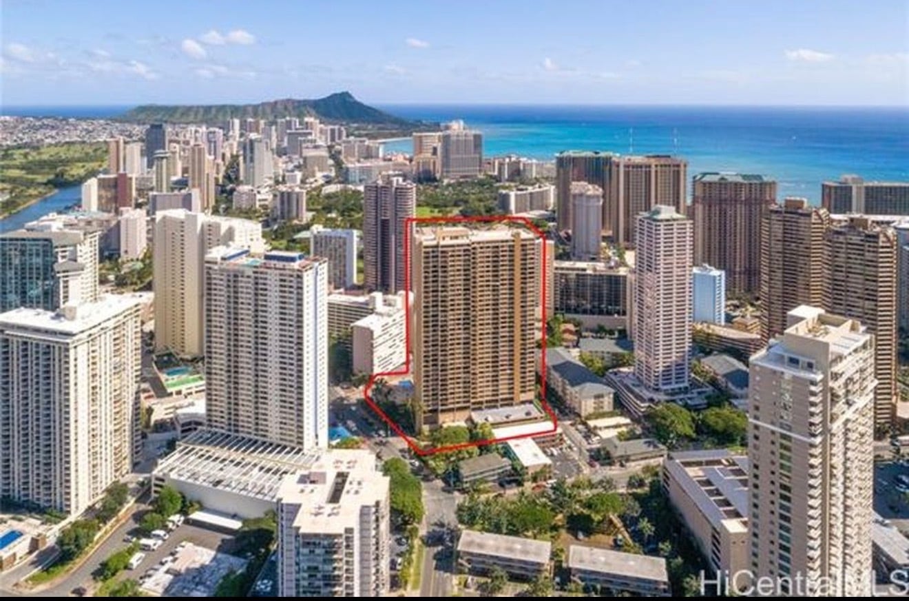 Building Photo - 411 Hobron Ln