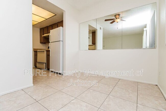 Building Photo - 616 S Hardy Dr