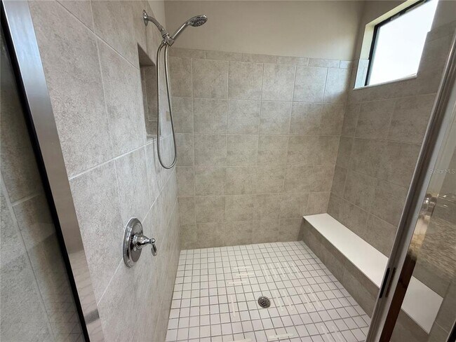 Building Photo - 29211 Perilli Pl