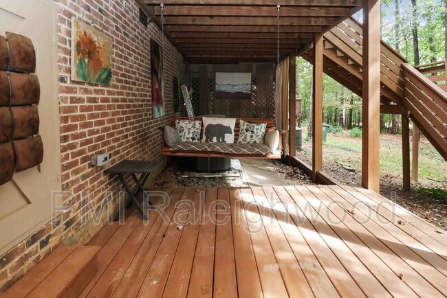 Building Photo - 311 Dansk Ct