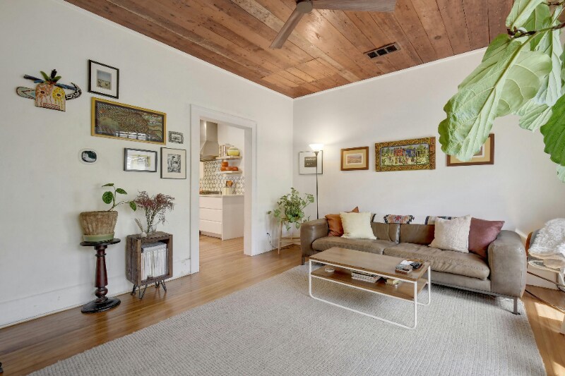 Building Photo - 2504 E Cesar Chavez St