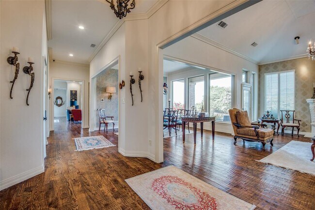 Building Photo - 5812 Richwater Dr