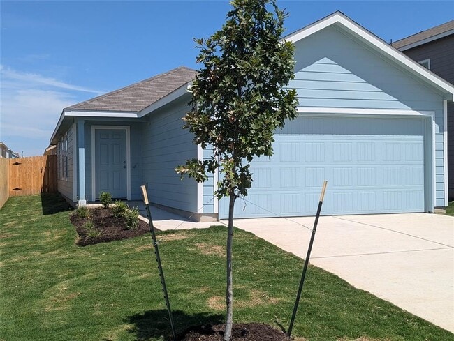 Building Photo - 583 Commander Abbott Dr