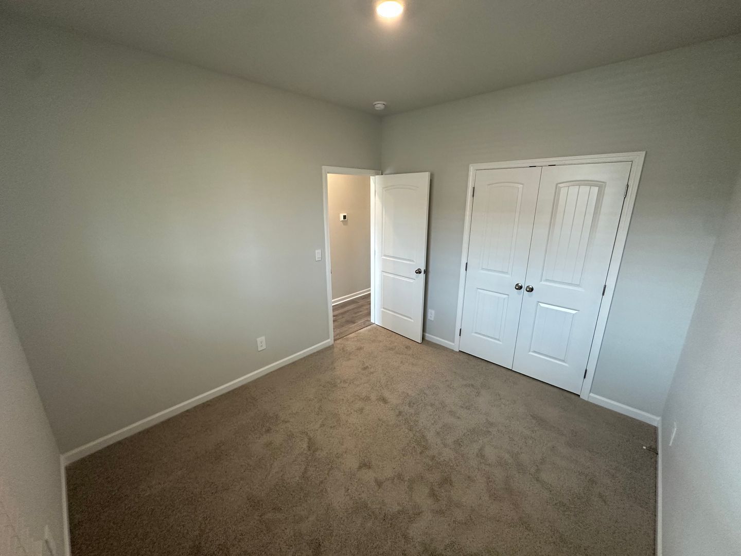 Building Photo - 812 Quinn Dr