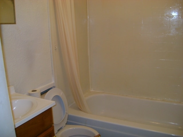 Building Photo - 1937 Cotten Rd