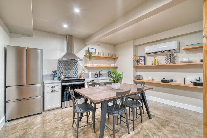 Building Photo - 4065 N Mississippi Ave