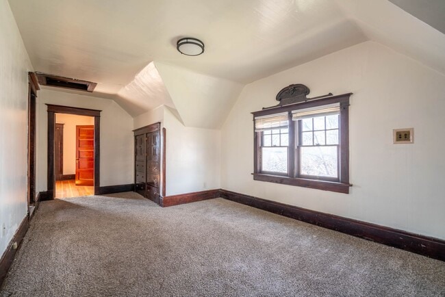 Building Photo - Stunning 1910 Historic Home