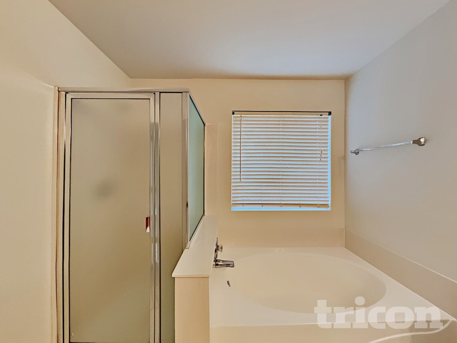 Building Photo - 2031 S Alicia