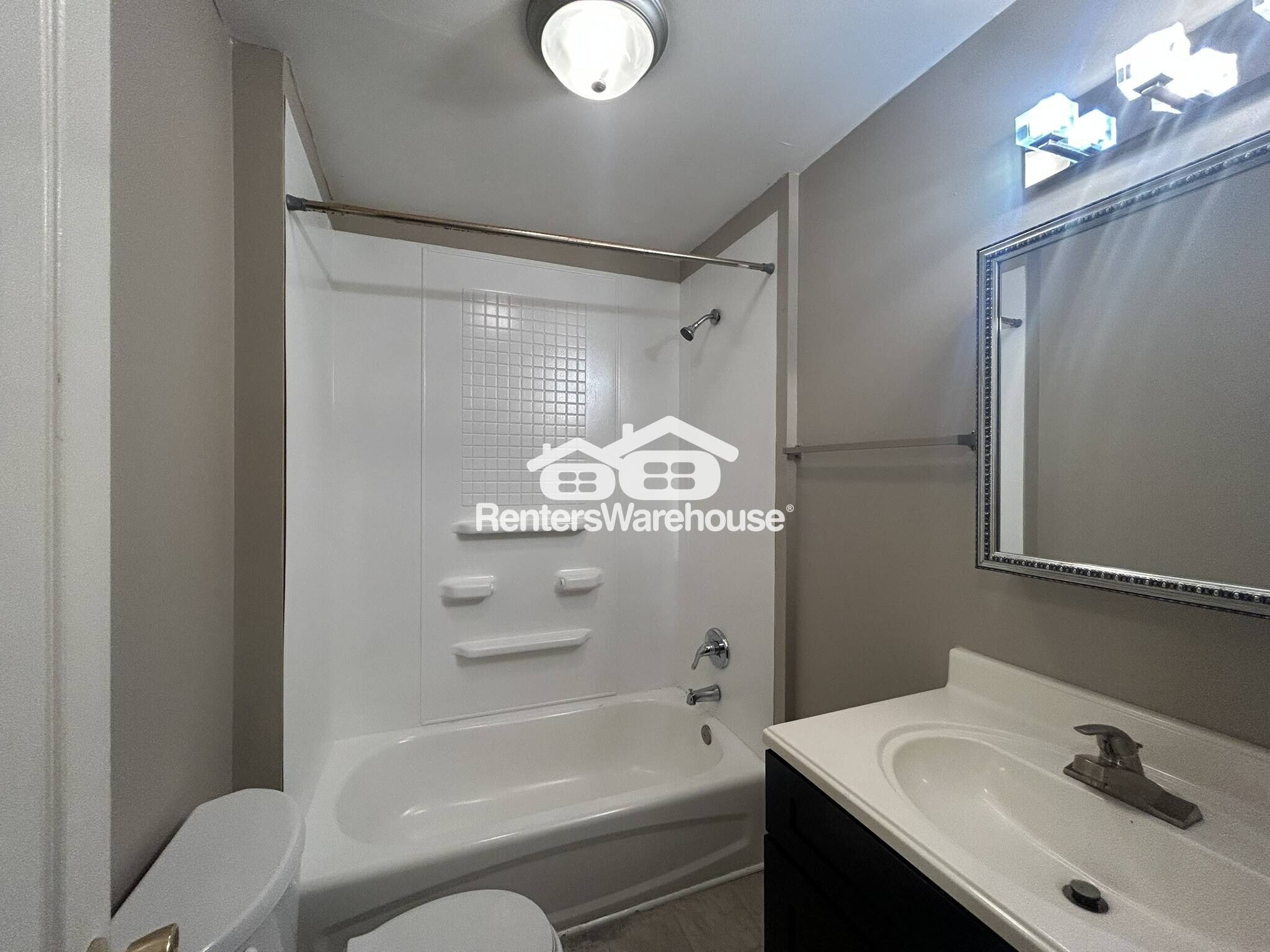Building Photo - 837 Wear Dr