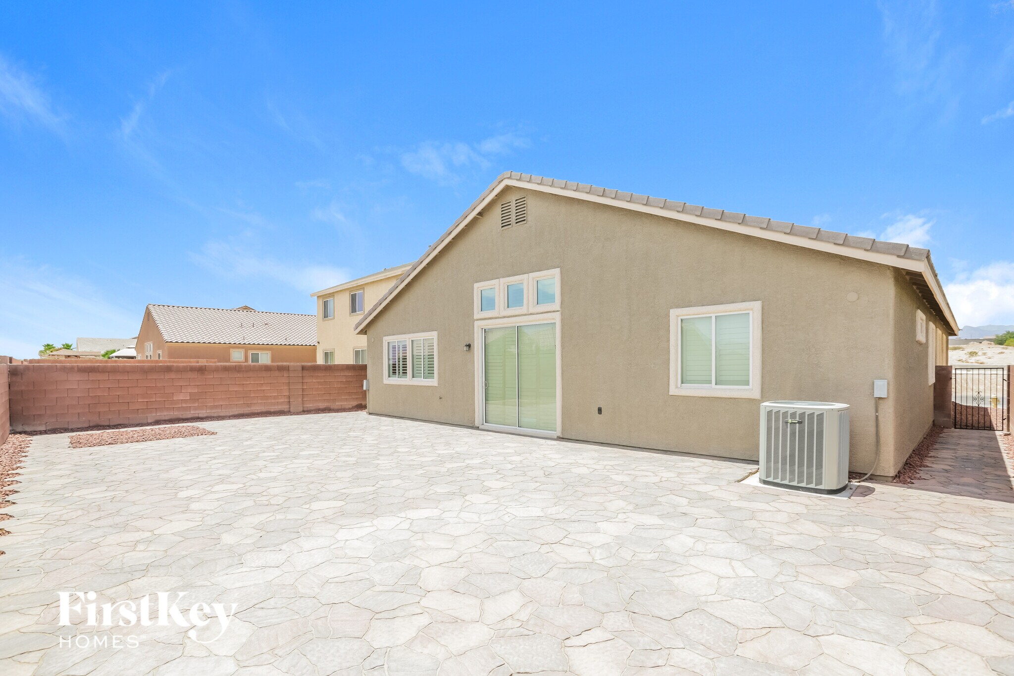 Building Photo - 3840 N Goldfield St