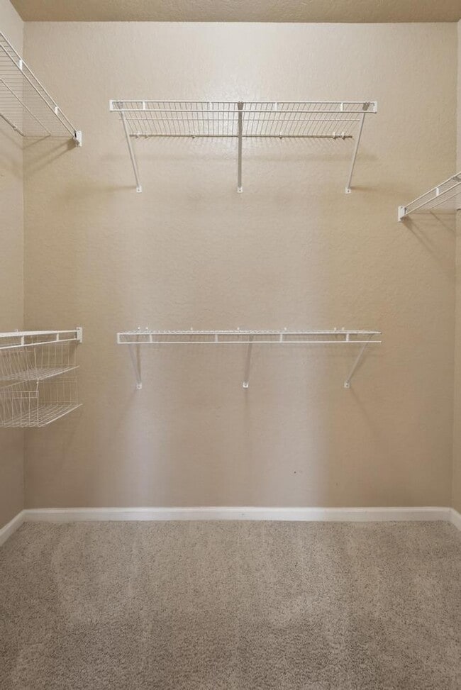 Building Photo - 8539 Gate Pkwy W