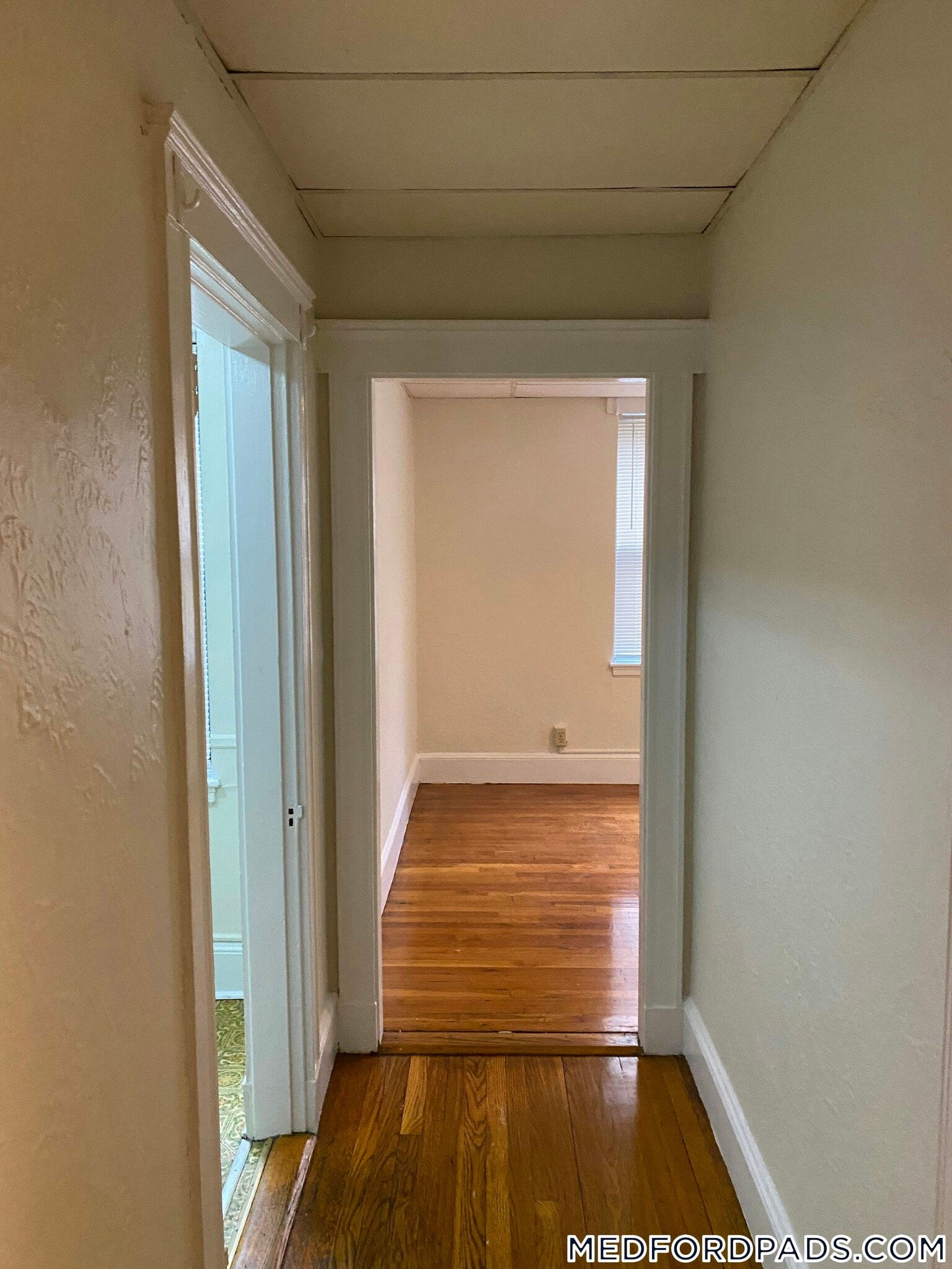 Building Photo - 63 Fellsway W