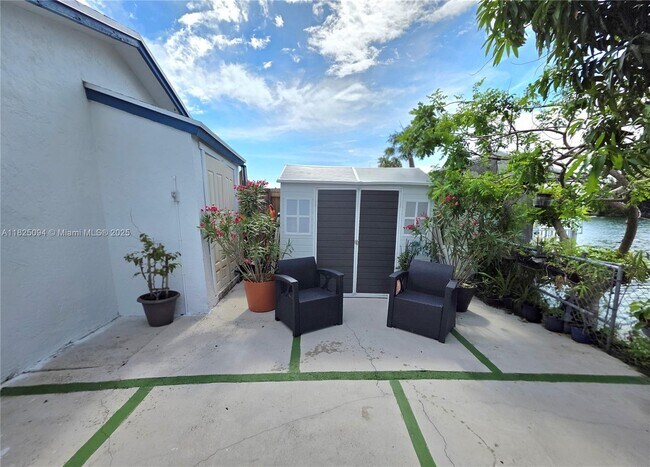 Building Photo - 12307 SW 195th Terrace