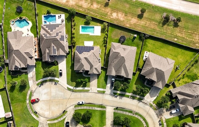 Building Photo - 6611 Hollow Bay Ct