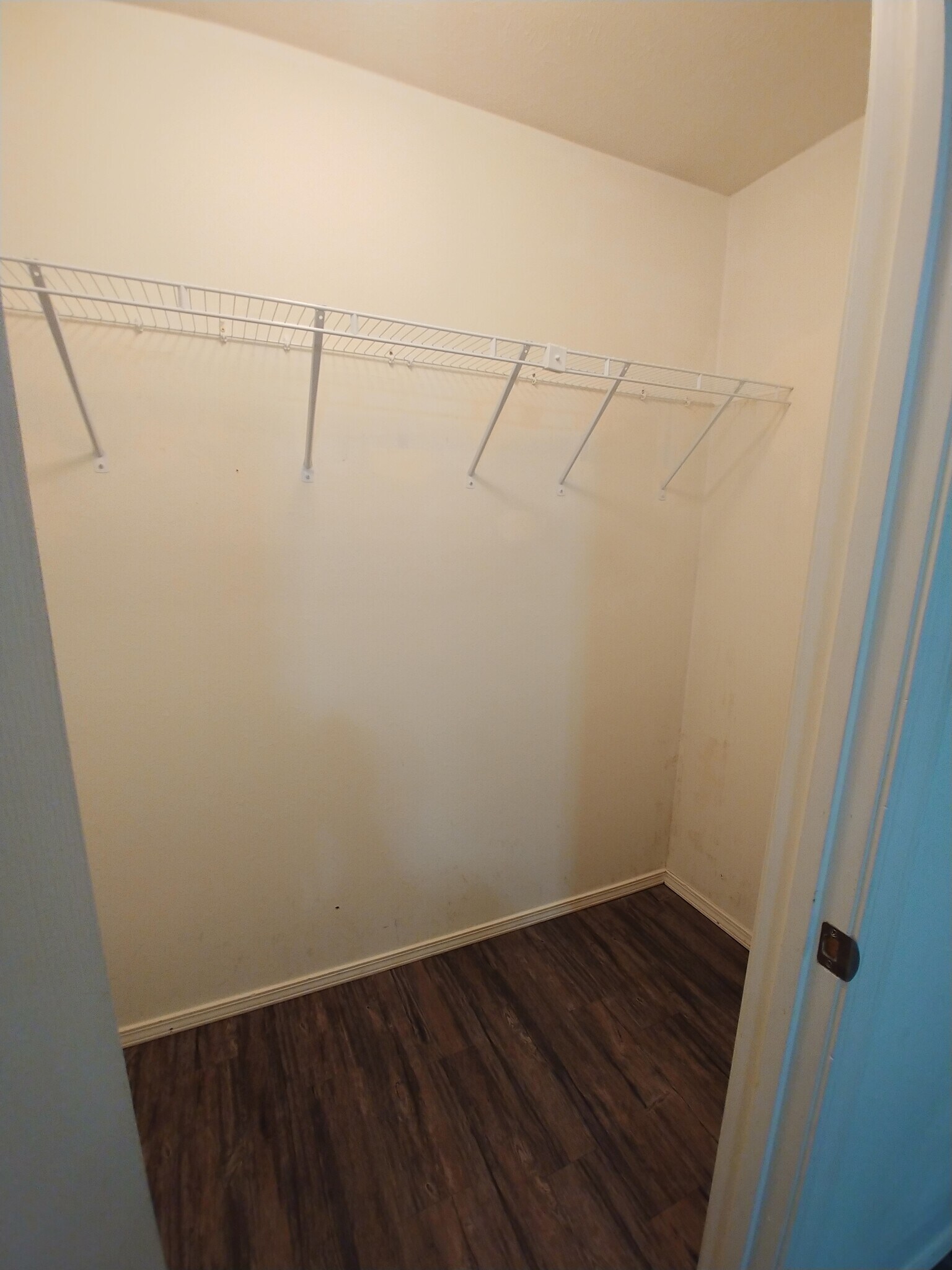 Building Photo - 4071 W Lombard St