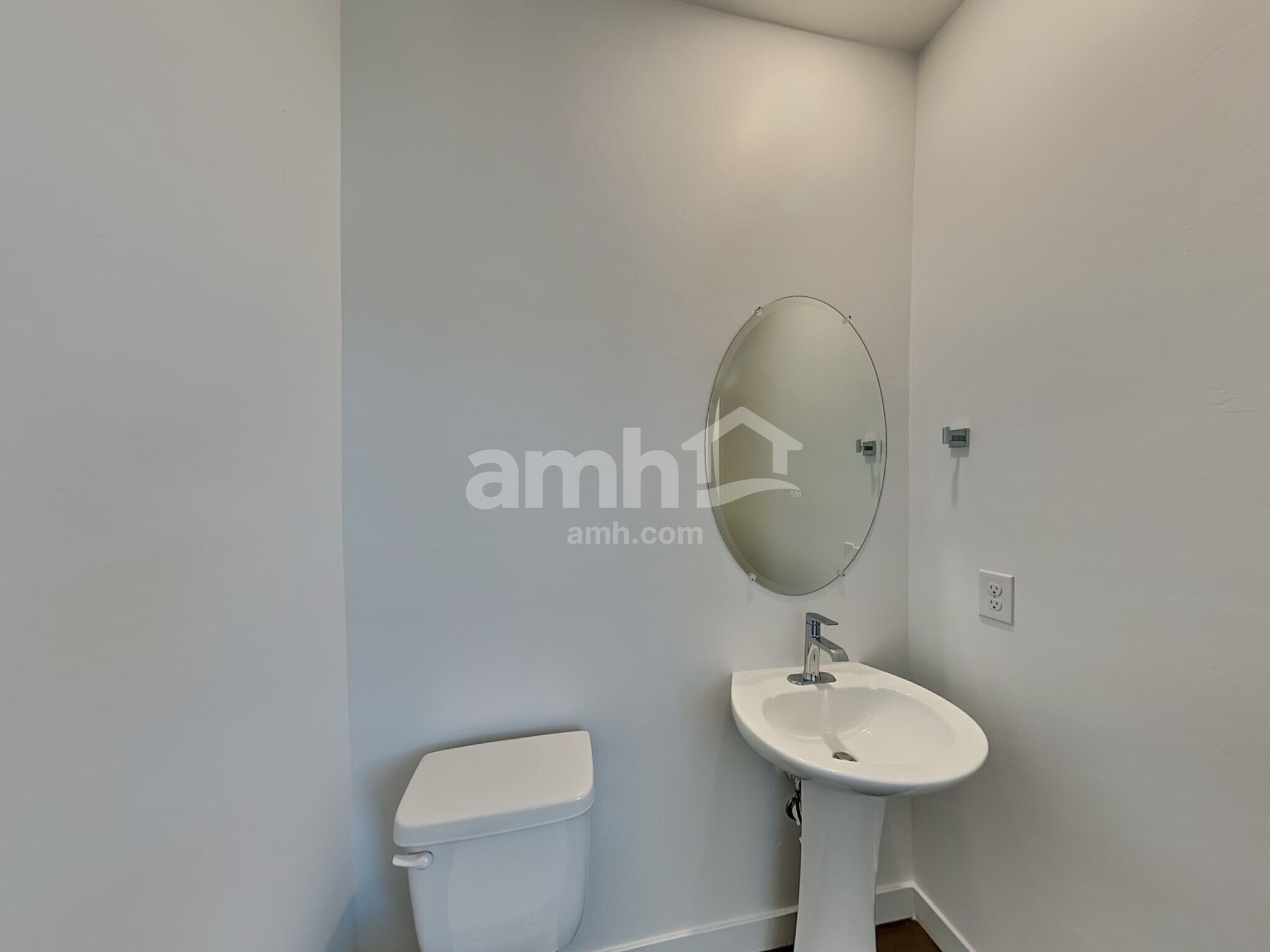 Building Photo - 9699 N Rancho Lozano
