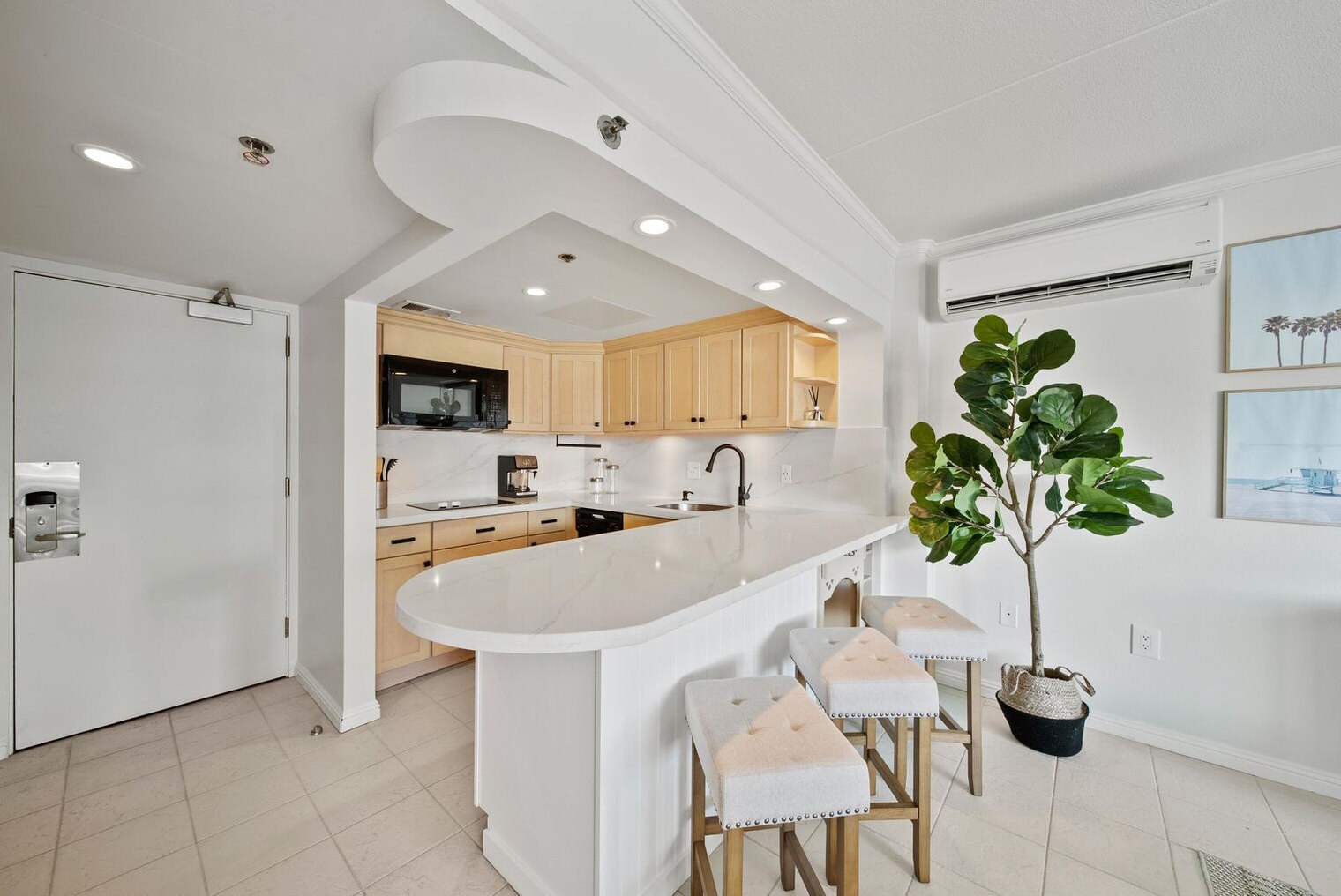 Building Photo - 1777 Ala Moana Blvd