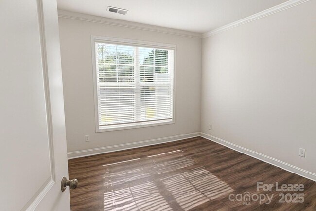 Building Photo - 4177 Steel Wy