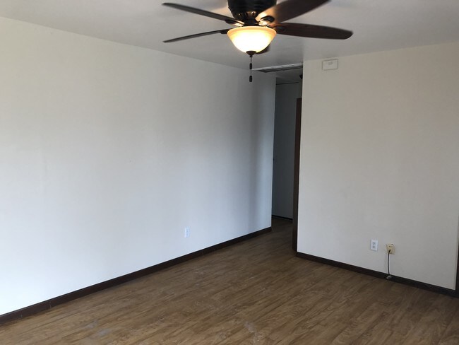 Building Photo - 733 39th Ave