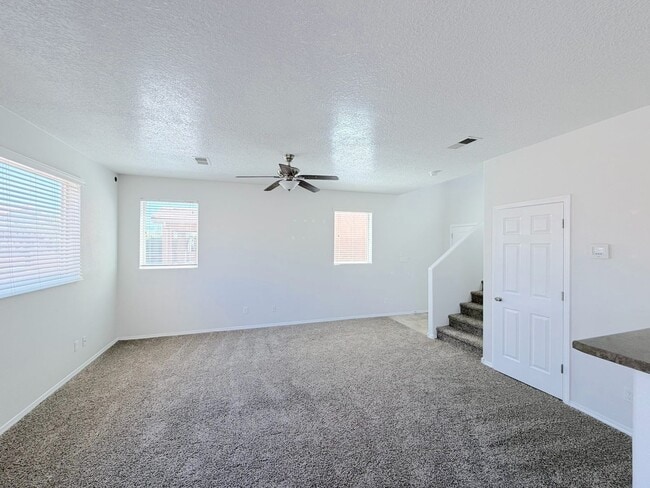 Building Photo - 8323 Groundsel Rd NW
