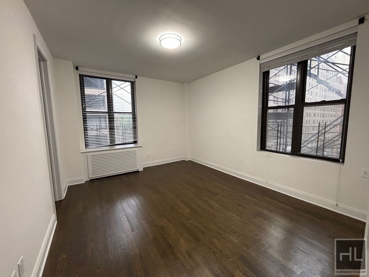 Building Photo - WEST 58 STREET