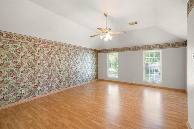 Building Photo - 12819 Orchard Hollow Way