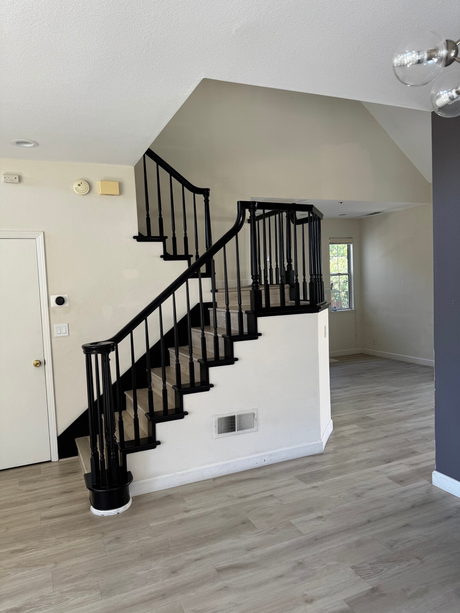 Building Photo - 32256 Ashley Way