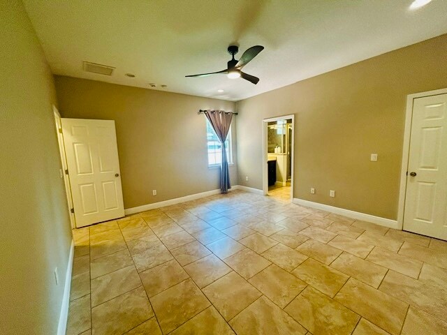 Building Photo - 6804 N Himes Ave