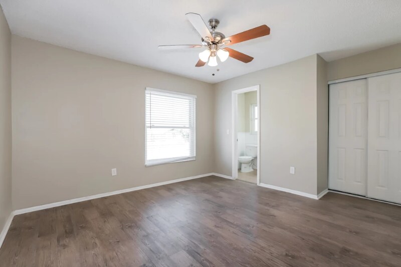 Building Photo - 112 Circle Hill Dr