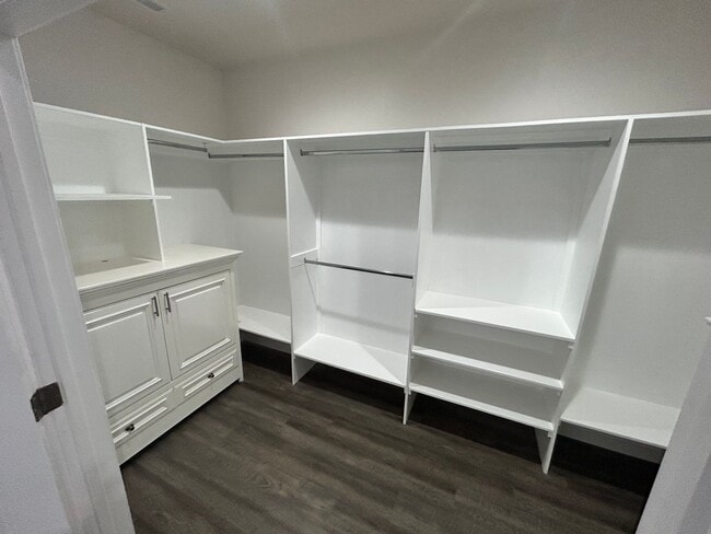 Building Photo - 3 Bedroom 2 Bath Home Modesto Ca