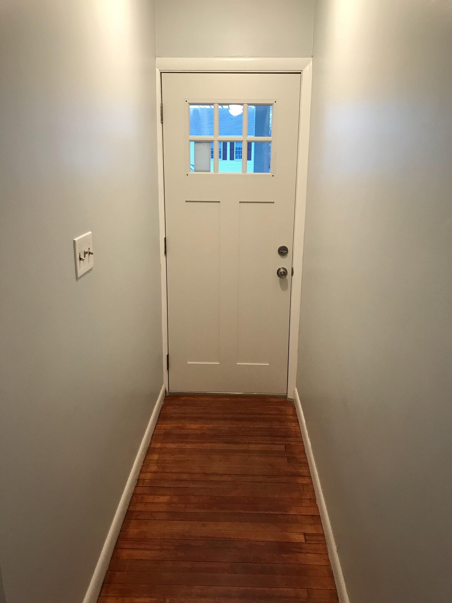 Building Photo - 118 Woodland St