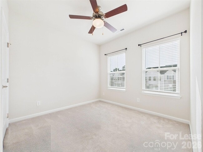 Building Photo - 2617 Grantham Place Dr